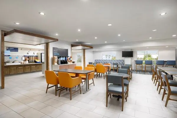 Etats-Unis : Hôtel Holiday Inn Express Las Vegas