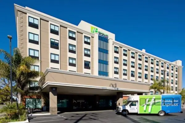 Etats-Unis : Hôtel Holiday Inn Express Los Angeles Airport