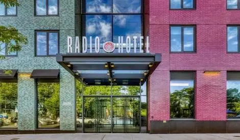 Etats-Unis : Hôtel Radio Hotel