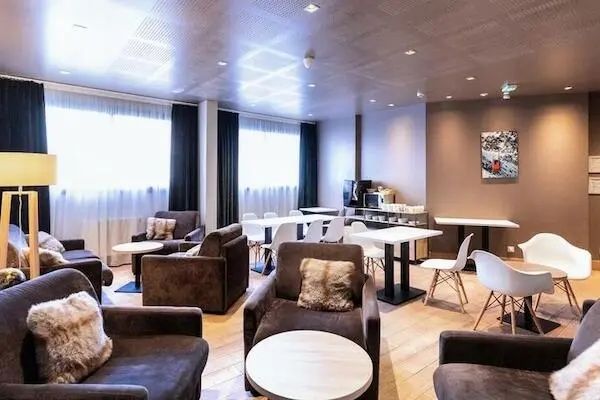 France Alpes : Hôtel SOWELL HÔTELS Le Parc & SPA
