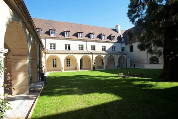 France Bourgogne : AppartHotel Les Cordeliers