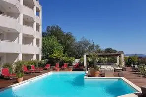 France Corse-Figari, Hôtel Résidence Hôtelière En Aparté 3*