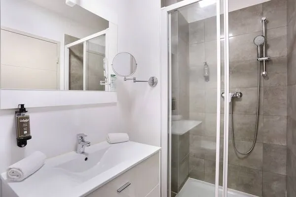 France Midi-Pyrénées : AppartHotel Colombélie