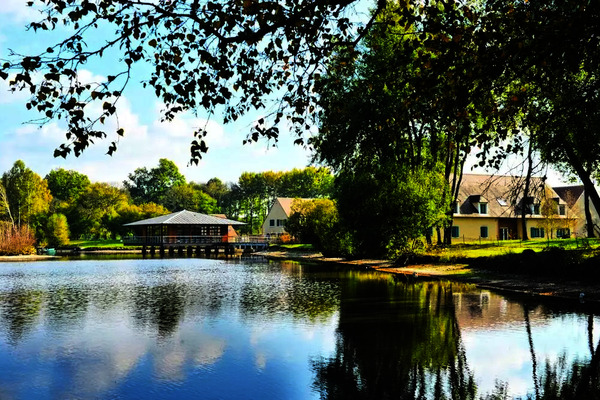 France : Camping maeva Respire Domaine de Sainte Montaine