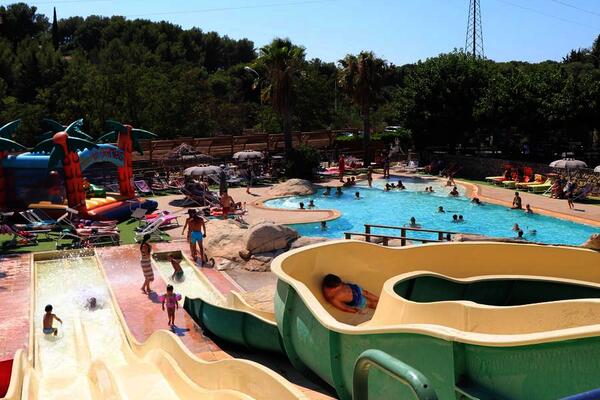 France : Camping CAMPASUN le Mas de Pierredon
