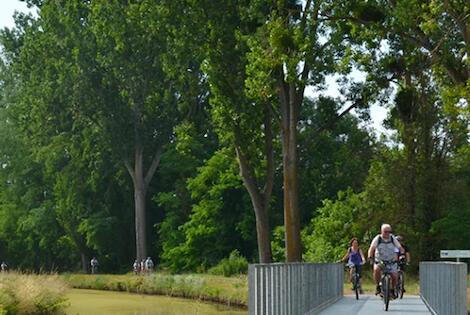France : Camping Canal de Berry