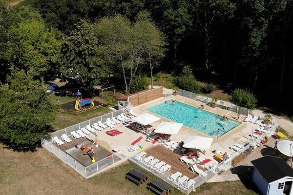 France : Camping Domaine de Corneuil