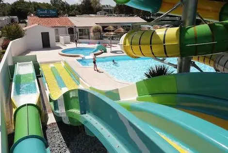 France : Camping Domaine Des Salins
