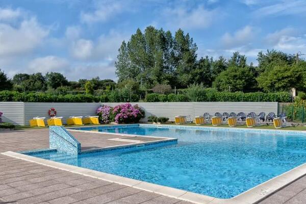 France : Camping Domaine du Launay