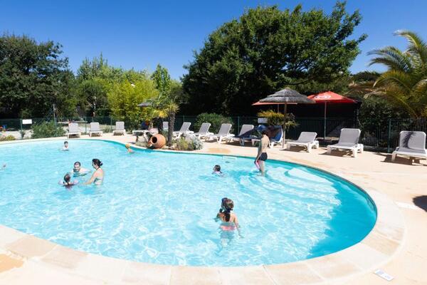 France : Camping En Chon Les Pins