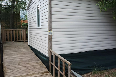 France : Camping Flower Camping du Moulin des Iscles