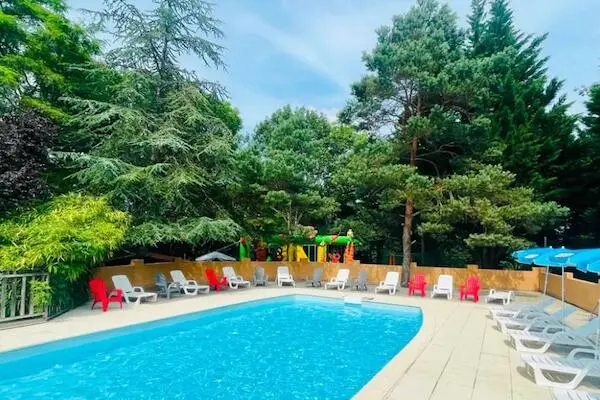 France : Camping Flower Camping la Pibola