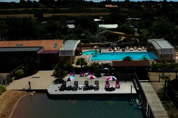 France : Camping Flower Camping Le Petit Paris