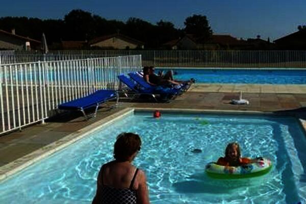 France : Village vacances FranceComfort Bourg Est - Vilgilière