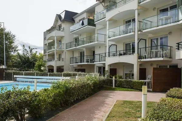 France : Résidence hôtelière Jardins de l'Amiraute