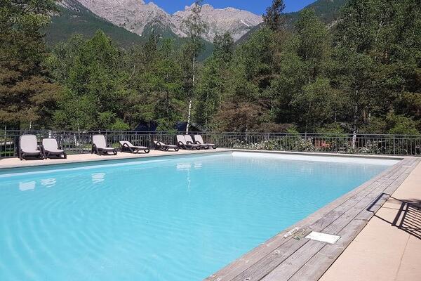 France : Camping l'Iscle de Prelles