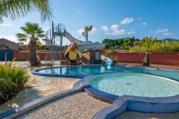 France : Camping La Coste Rouge