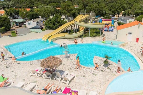 France : Camping La Parée du Jonc