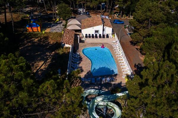 France : Camping La Pinède en Provence