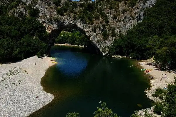 France : Camping La Rouviere