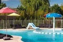 France : Résidence locative Lagrange Vacances L'Oustau De Sorgue