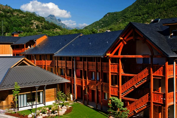 France : Résidence locative Lagrange Vacances Les Chalets D'Ax