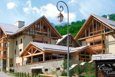 France : Résidence locative Lagrange Vacances Les Chalets Du Galibier