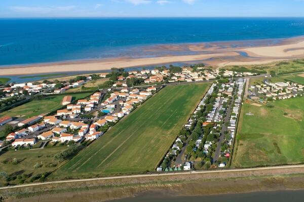 France : Camping Le Grand R - Camping Paradis