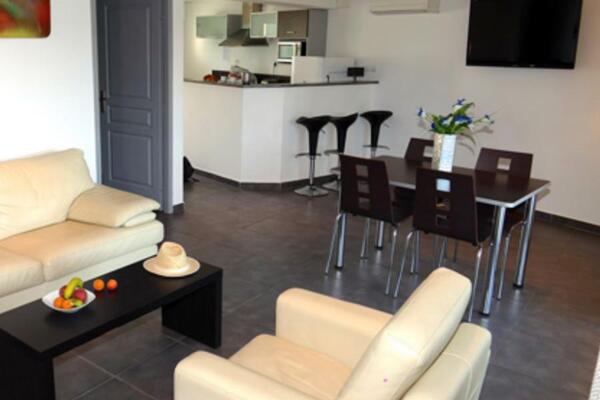 France : Résidence hôtelière Le Saint Estève - La Ciotat