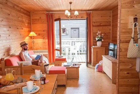 Sans Transport Les Chalets d'Evian France Saint-Pierre-des-Landes