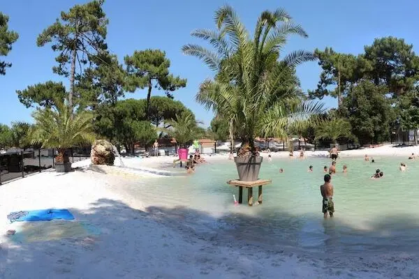 France : Camping Les Pins d'Oléron - Camping Paradis
