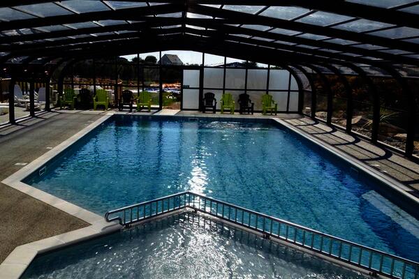 France : Camping Lizoé - Entre pierres et mer