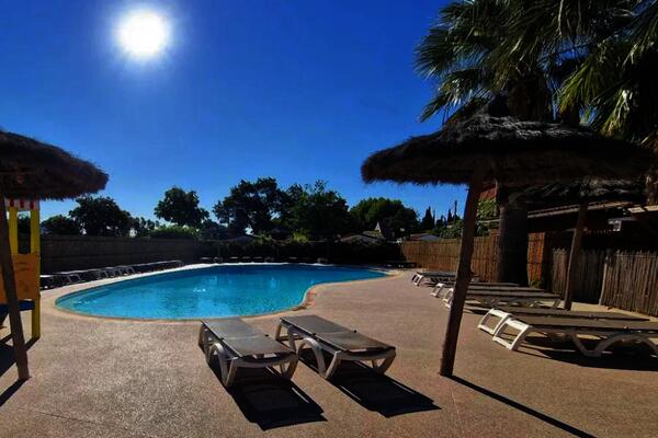 France : Camping Orly d'Azur