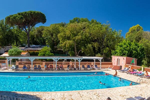 France : Camping Parc Saint James Gassin - Parc Montana