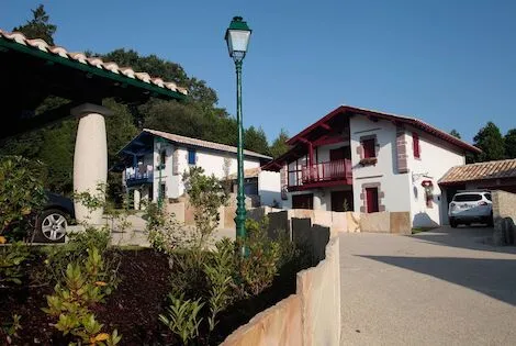 Sans Transport Prestige Le Domaine de Lana France Saint-Pierre-des-Landes