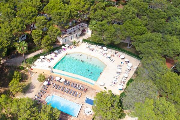 France : Camping Résidentiel La Pinède