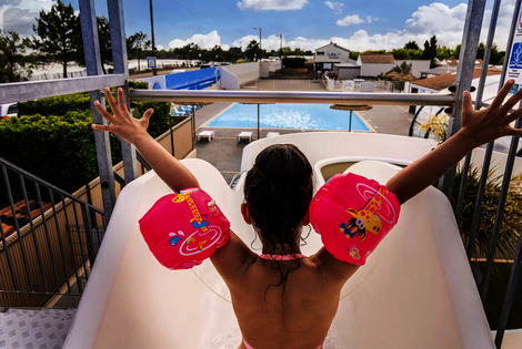 France : Camping Romanée La Belle Henriette