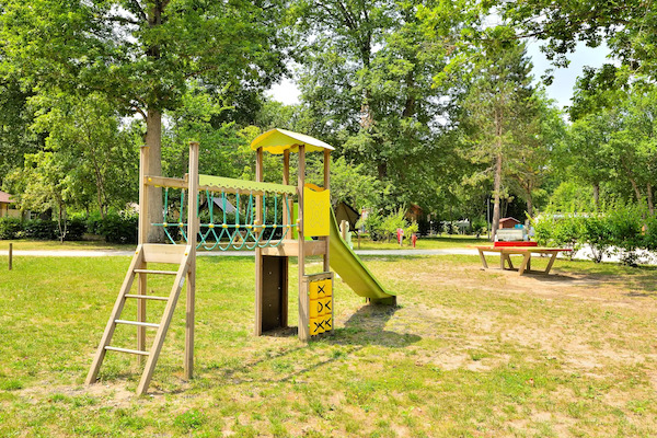 France : Camping Seasonova Etang de la Vallée