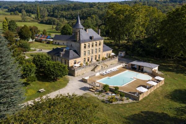 France : Camping Vacances ULVF Le Domaine de Pelvezy