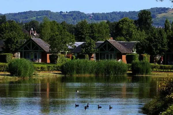 France : Camping Village de chalets d'Objat
