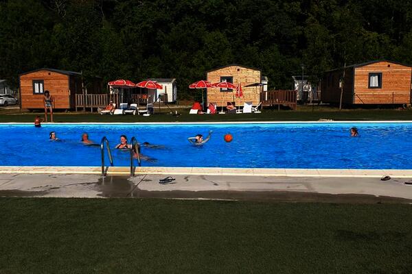 France : Camping Village des Bons-Hommes au Pré Cathare