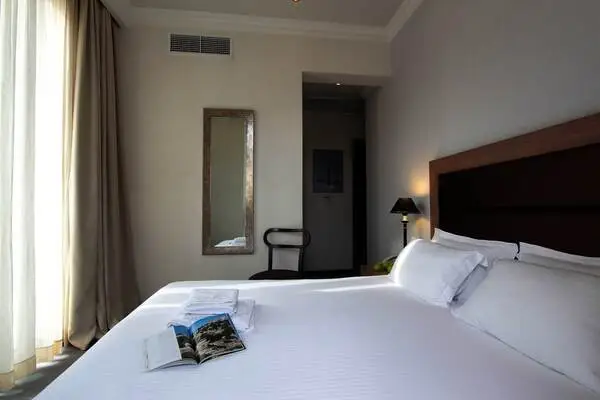 Grèce : Les Cyclades : Hôtel Athens Lotus