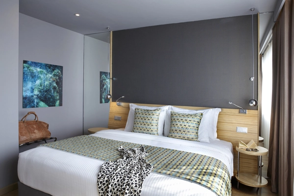 Grèce : Les Cyclades : Hôtel Wyndham Grand Athens