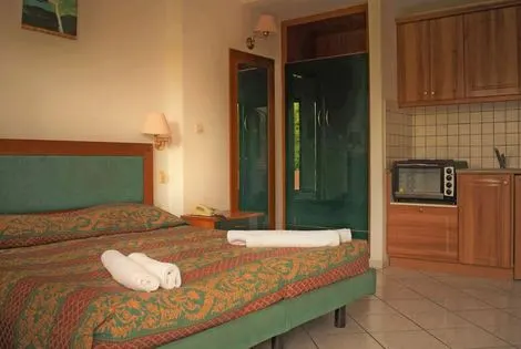 Grece : Hôtel Oula Maisonettes