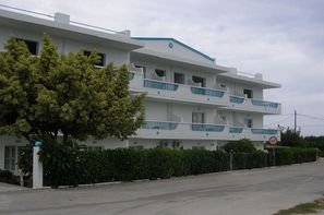 Rhodes-Rhodes, Hotel Sunlight Studios