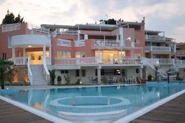 Hôtel Belvedere Gerakas Lux. Suites Iles Grecques Grece
