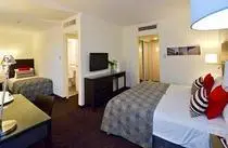 Piscine - Metropolitan 4*