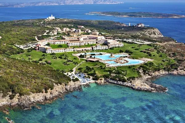 Hôtel Colonna Resort Sardaigne Italie