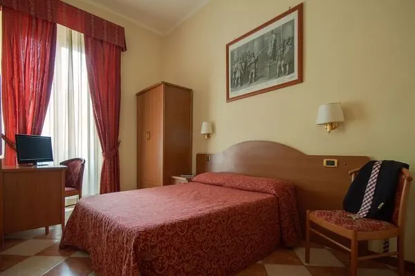 Italie : Hôtel Romantica