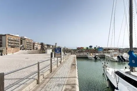 Italie : Hôtel Smy Aran Blu Roma Mare